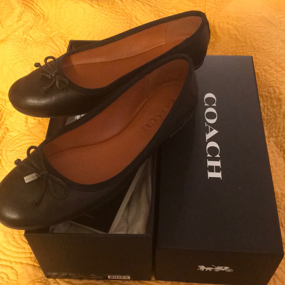 Coach flats